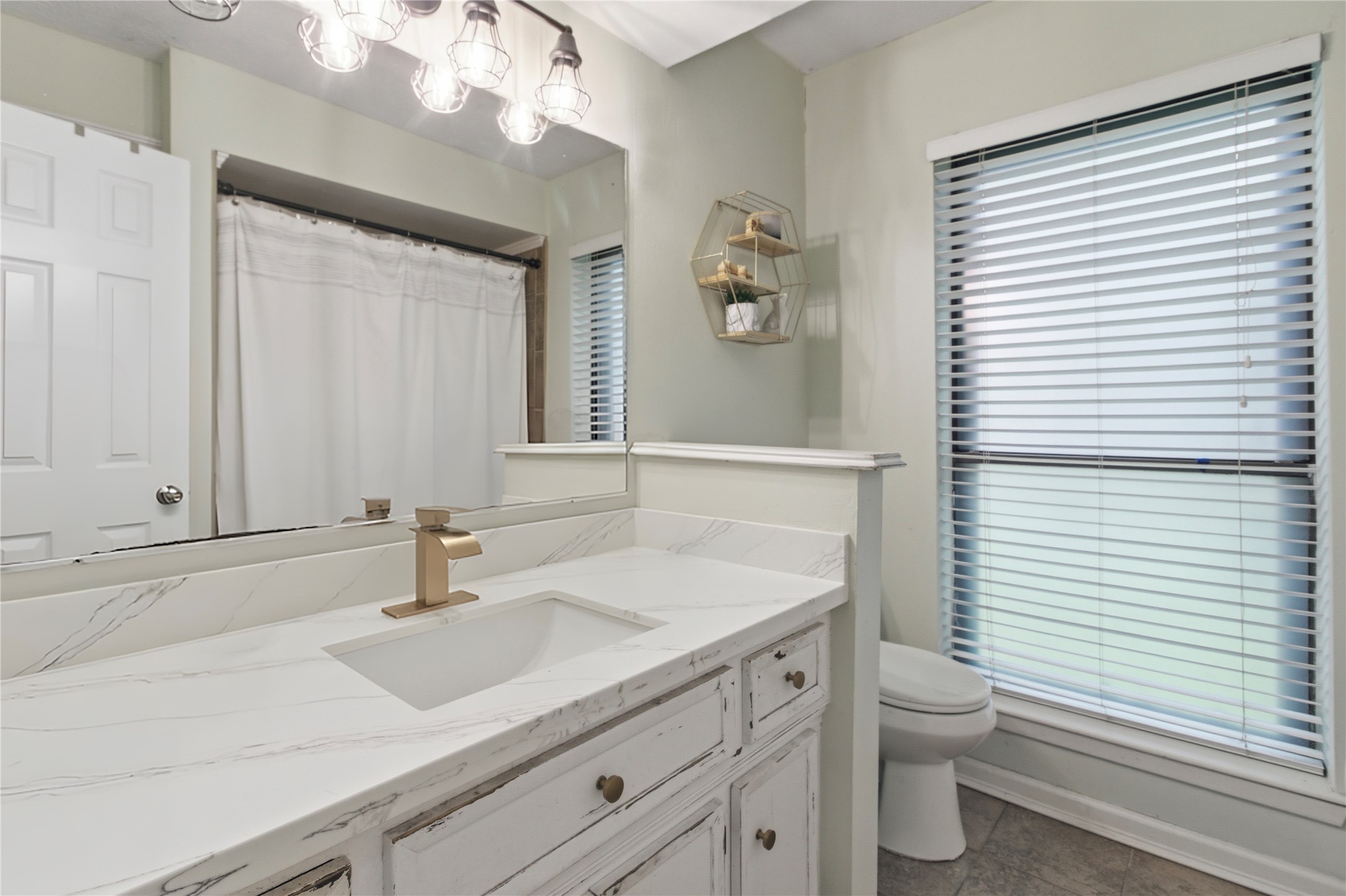 7310 Maple Lane Baytown, TX 77521 - Photo 20 of 28