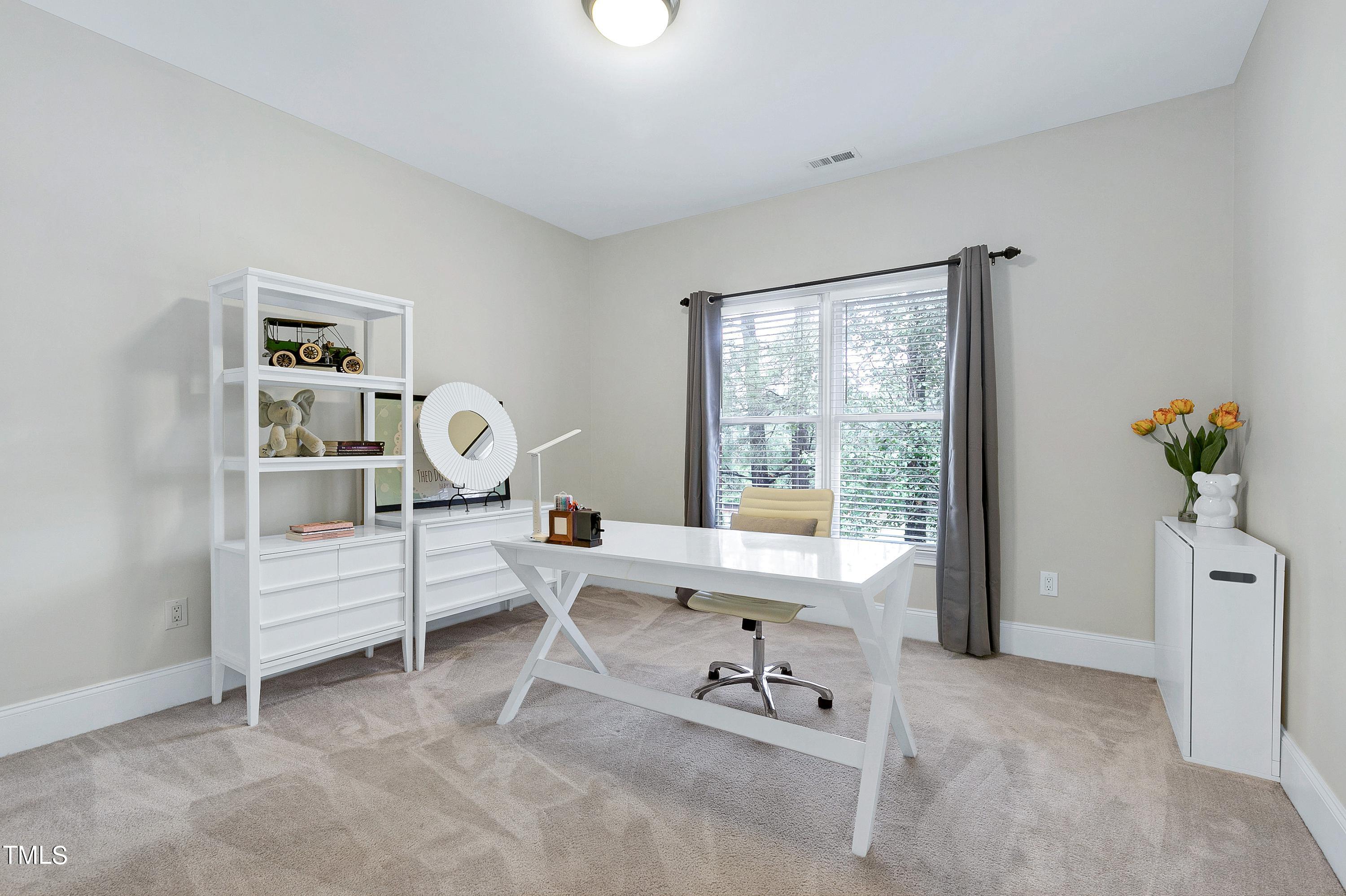 10837 Round Brook Circle Raleigh, NC 27617 - Photo 35 of 50 Scene-42