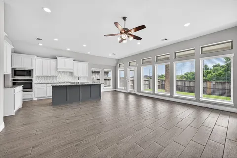 $412,000 | 2326 Calm Channel Court, Missouri City, TX 77459