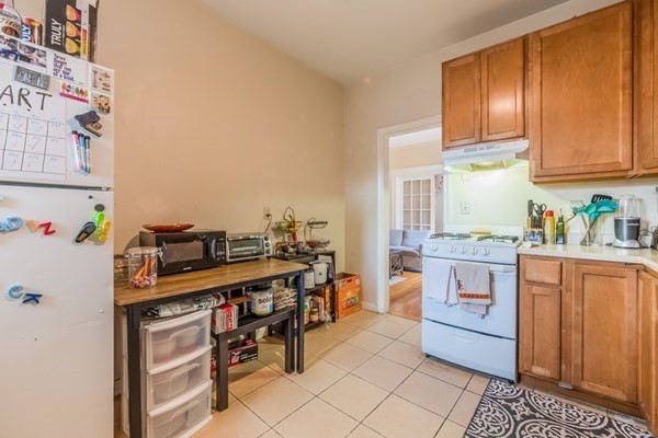 10 Radcliffe Road, Unit 5 Boston, MA 02134 - Photo 4 of 19