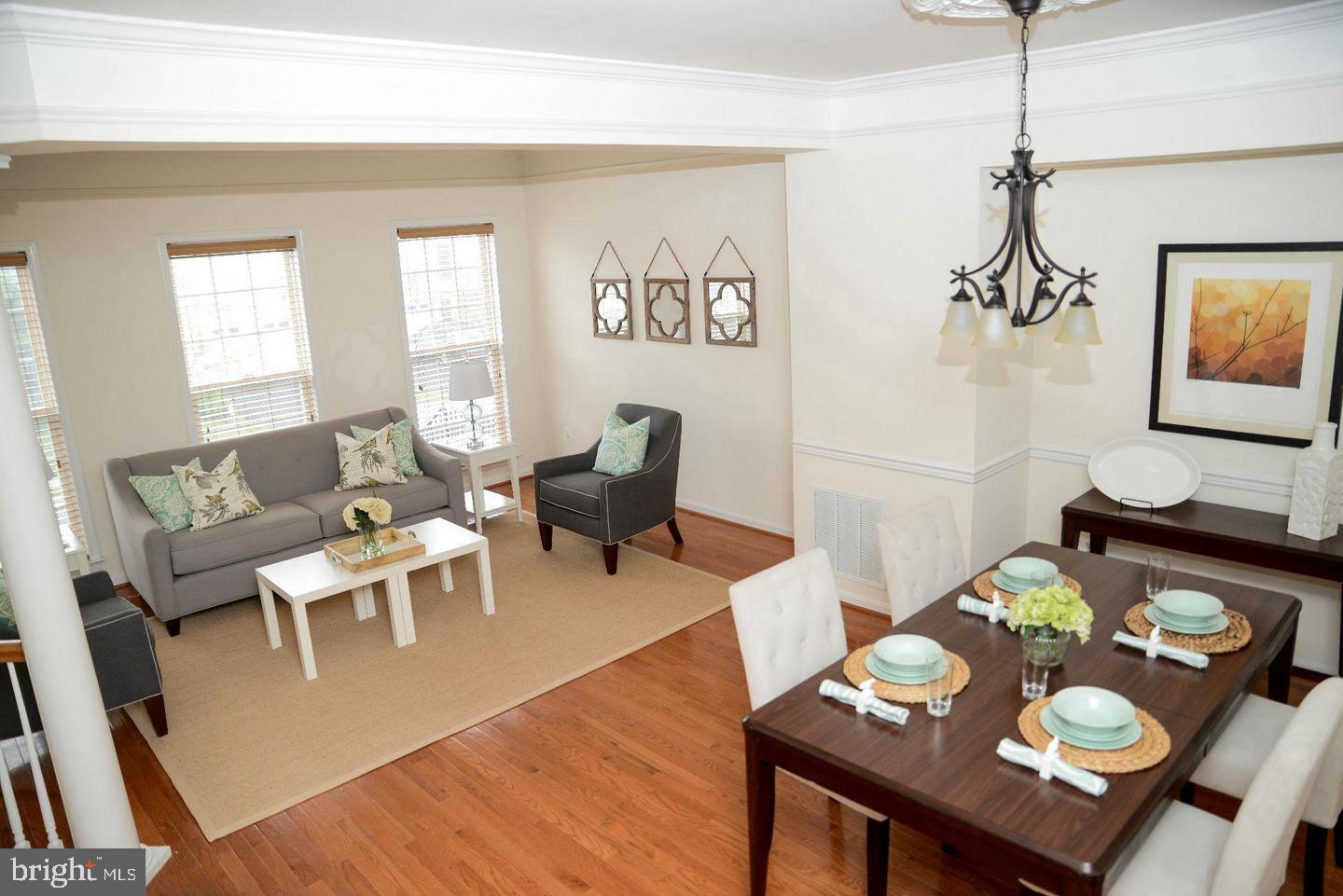 41898 Cinnabar Aldie, VA 20105 - Photo 33 of 33 a living room with furniture and wooden floor