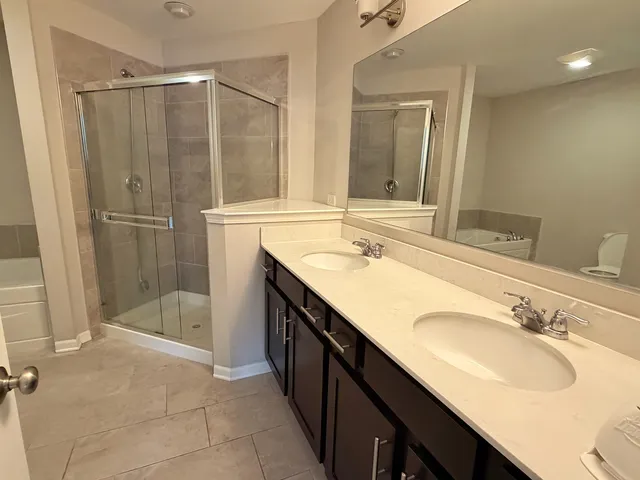 $3,100 | 4424 Monroe Court, Unit 4424, Naperville, IL 60564