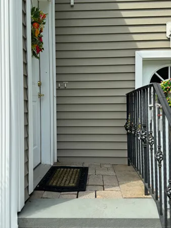 a view of entryway