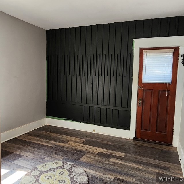 190 Commonwealth Avenue Buffalo, NY 14216 - Photo 13 of 31 1st Floor Bedroom #2