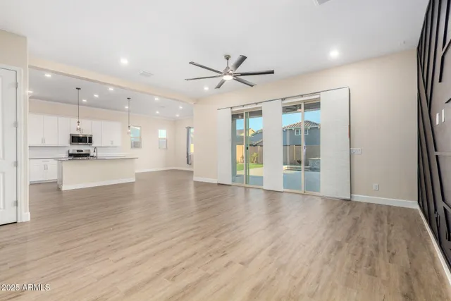 $684,000 | 16987 West Saguaro Park Lane, Surprise, AZ 85387