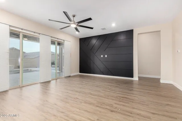 $684,000 | 16987 West Saguaro Park Lane, Surprise, AZ 85387