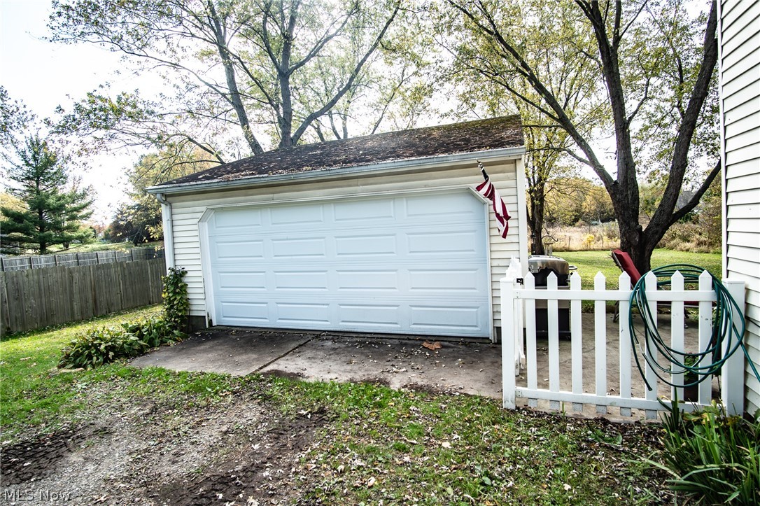 1460 Steese Road Uniontown, OH 44685 - Photo 16 of 17 Gallery Image 16
