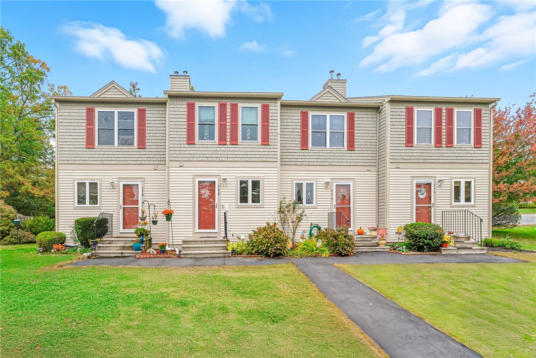 152 Fairway Drive Coventry, RI 02816 - Photo 1 of 39