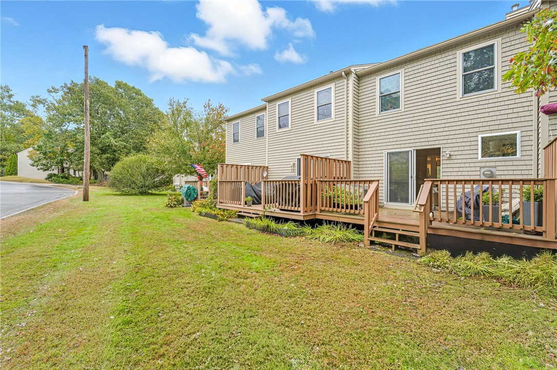 152 Fairway Drive Coventry, RI 02816 - Photo 18 of 39