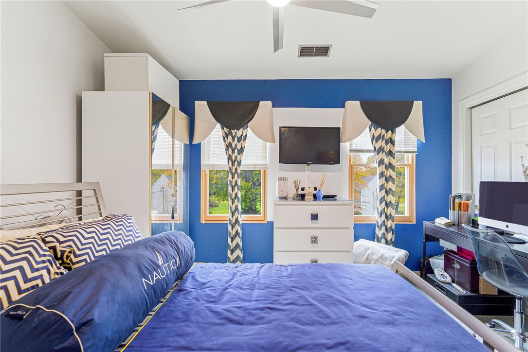 152 Fairway Drive Coventry, RI 02816 - Photo 31 of 39