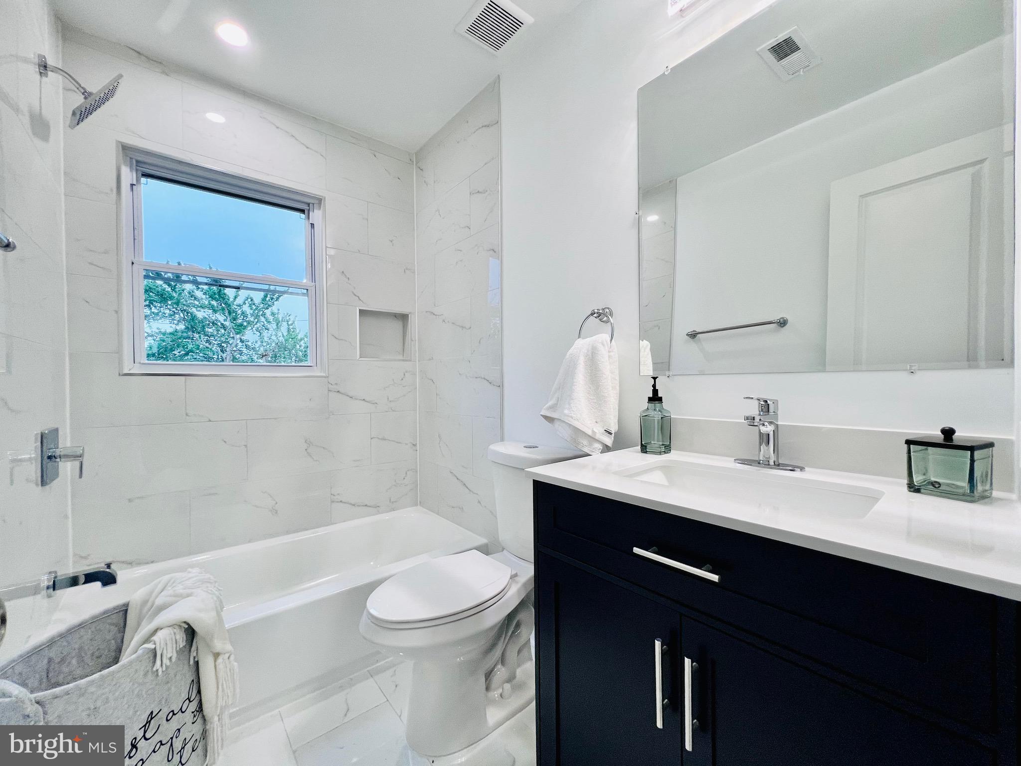 438 Orange Street Southeast Washington, DC 20032 - Photo 18 of 31 Bathroom upper floor