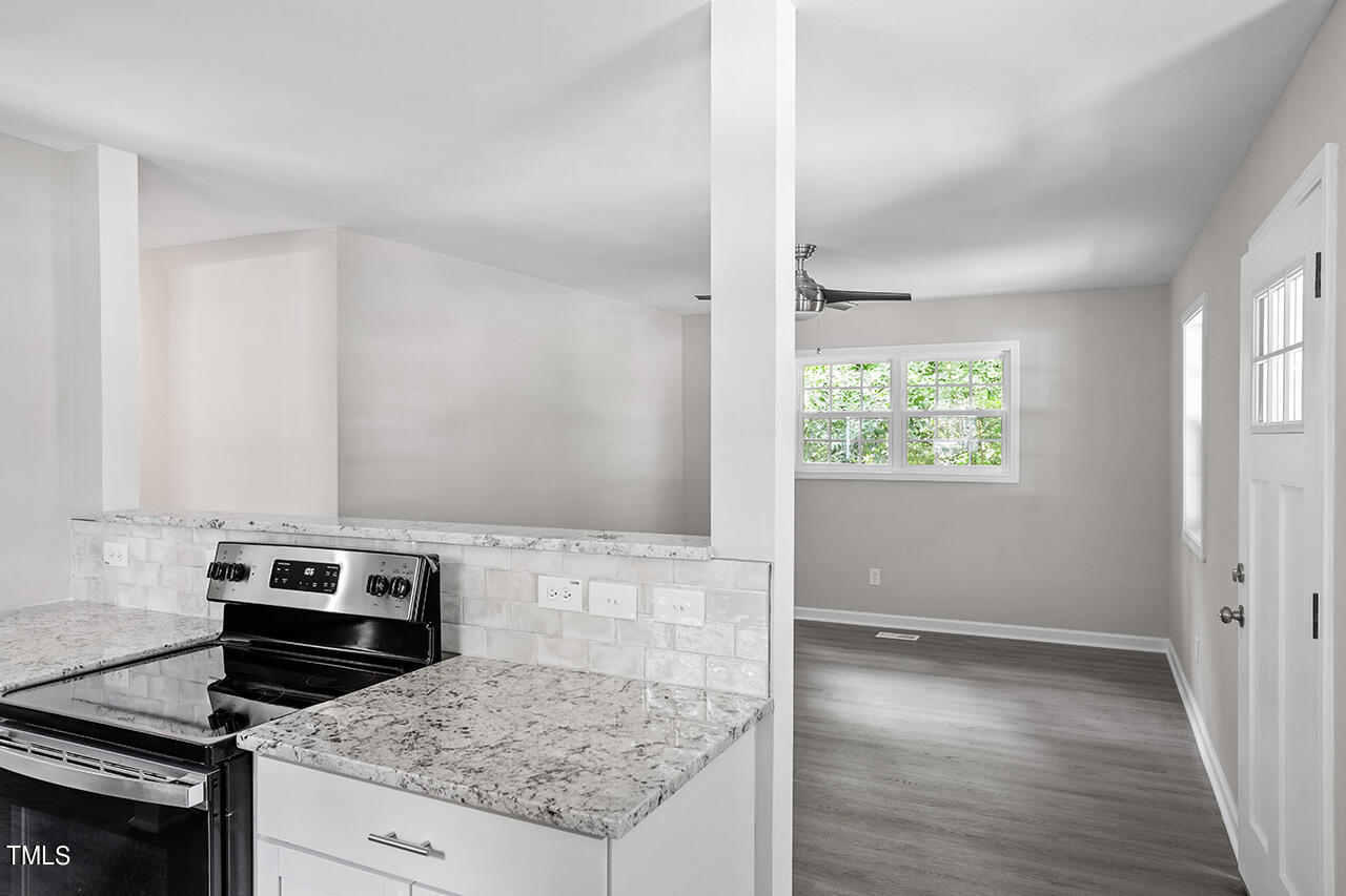 2222 Oak Ridge Boulevard Durham, NC 27707 - Photo 16 of 32 2222 Oak Ridge_21