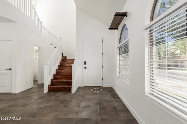 $389,999 | 1817 East Donner Drive, Phoenix, AZ 85042