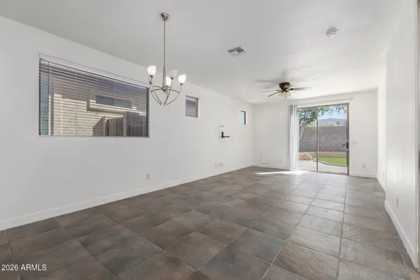 $389,999 | 1817 East Donner Drive, Phoenix, AZ 85042