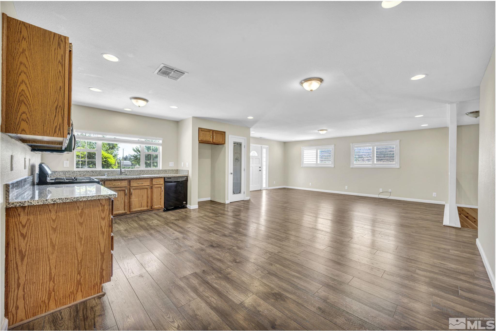25 Sunbeam Court Reno, NV 89521 - Photo 9 of 40 Photo 9