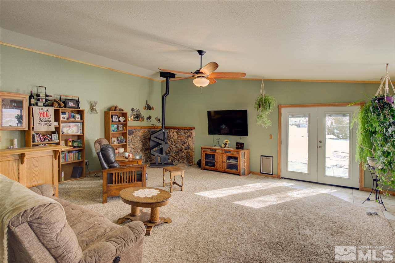 989 Dresslerville Road Gardnerville, NV 89460 - Photo 6 of 25 Photo 6