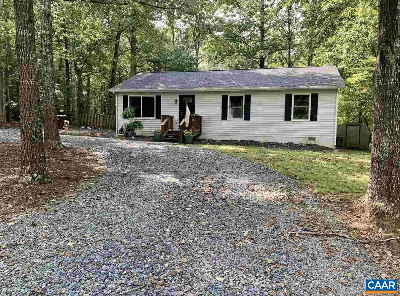 2 Sherwood Drive Palmyra, VA 22963 - Photo 9 of 9 a front view of a house with a yard