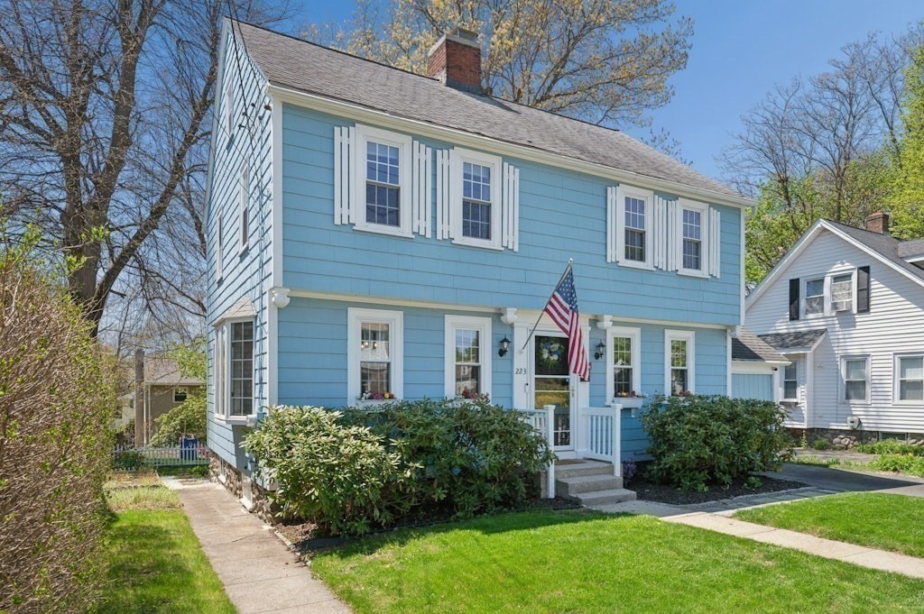 223 Beverly Road Worcester, MA 01605 - Photo 7 of 42