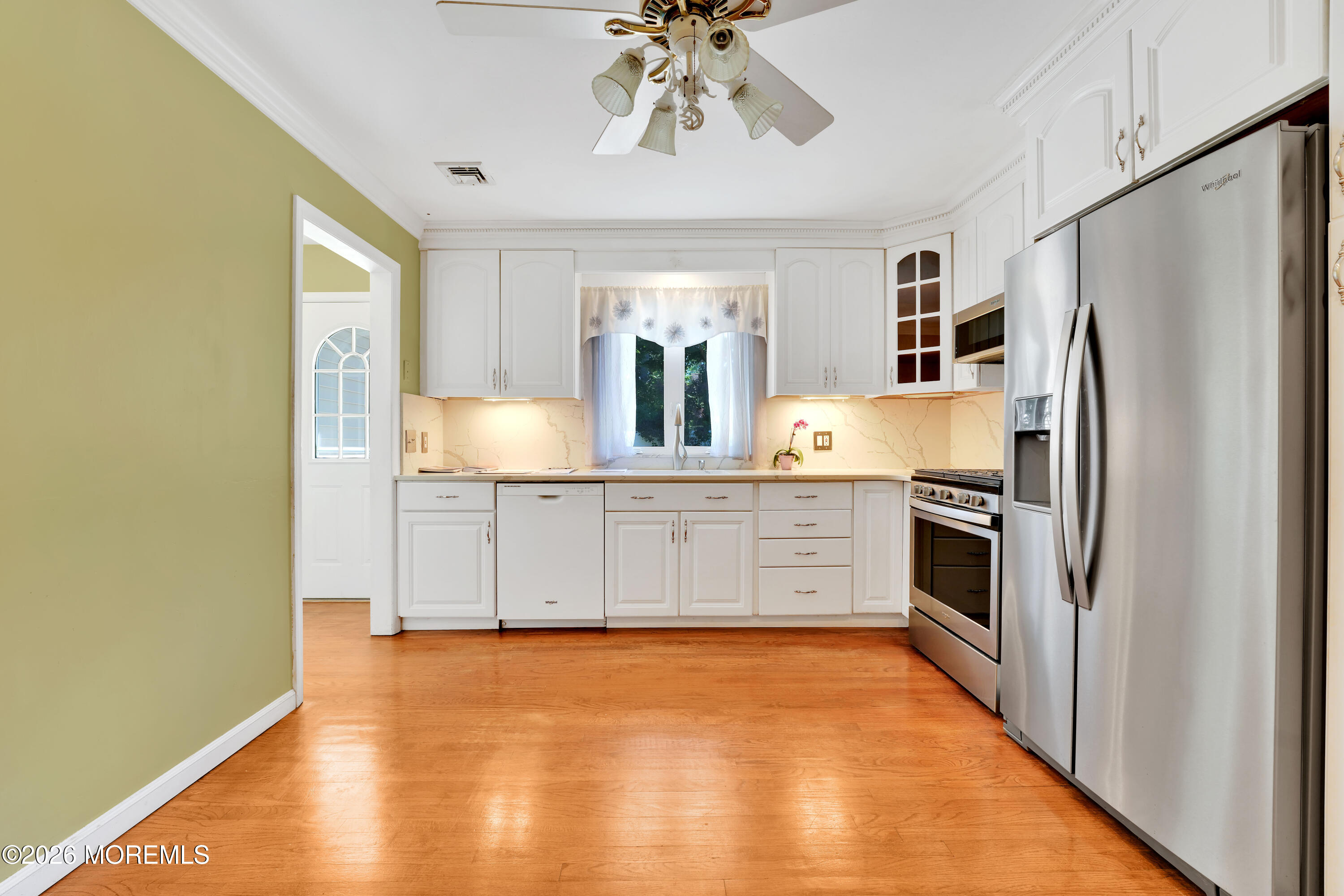52 SilverWhite Road Little Silver, NJ 07739 - Photo 15 of 37 Littlesilver-32