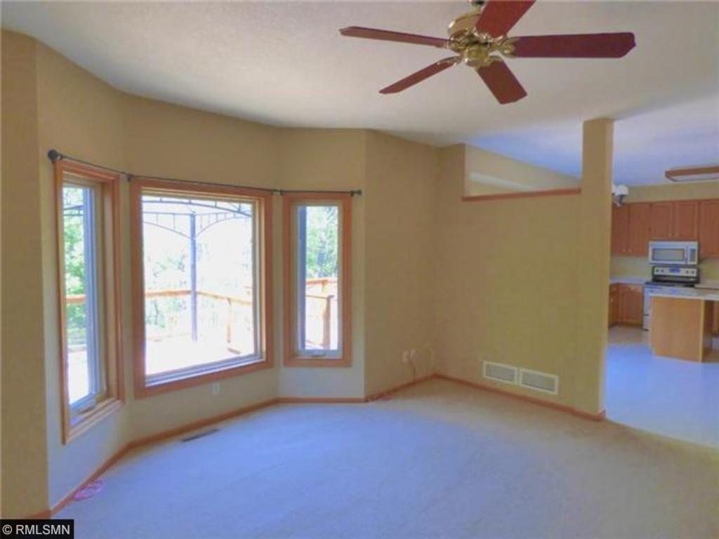 6191 Falcon Ridge Trail Apple Valley, MN 55124 - Photo 6 of 24 Gallery Image 6