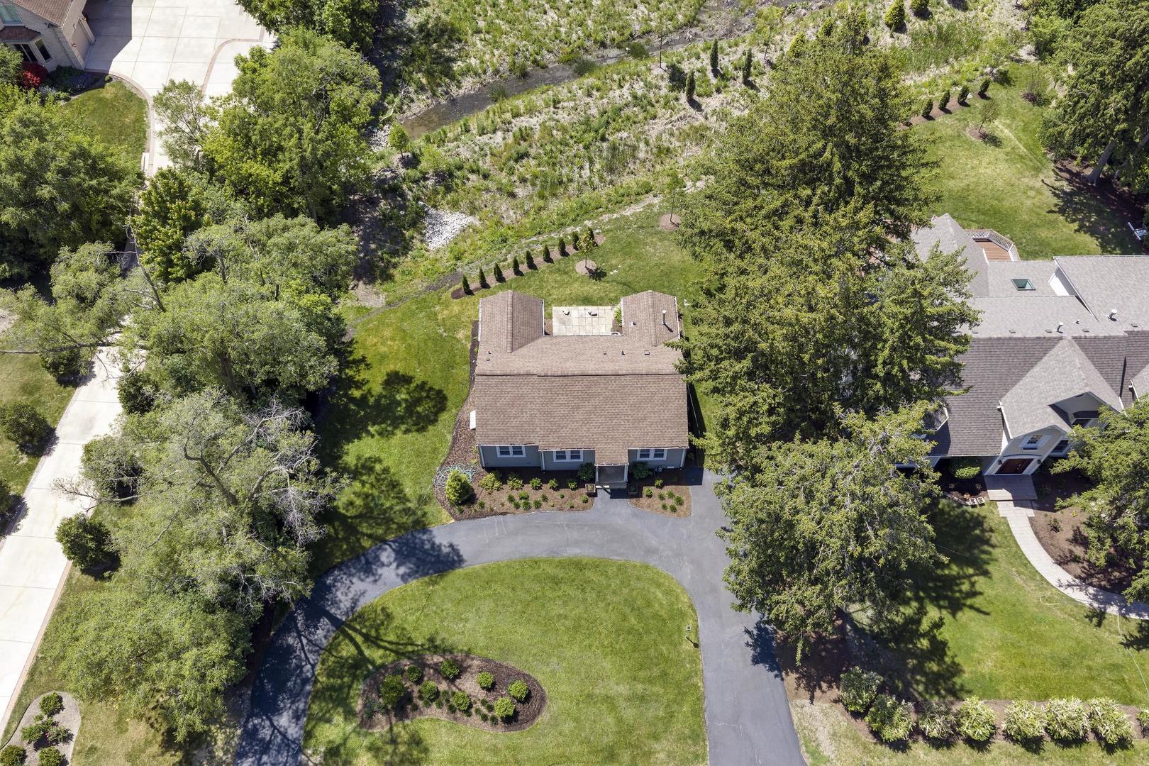 2090 Greenview Road Northbrook, IL 60062 - Photo 3 of 22
