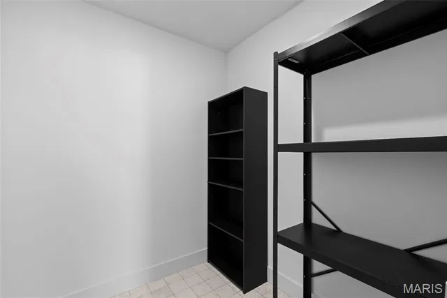 $440,000 | 3158 Fort Samuel Court, Bridgeton, MO 63044