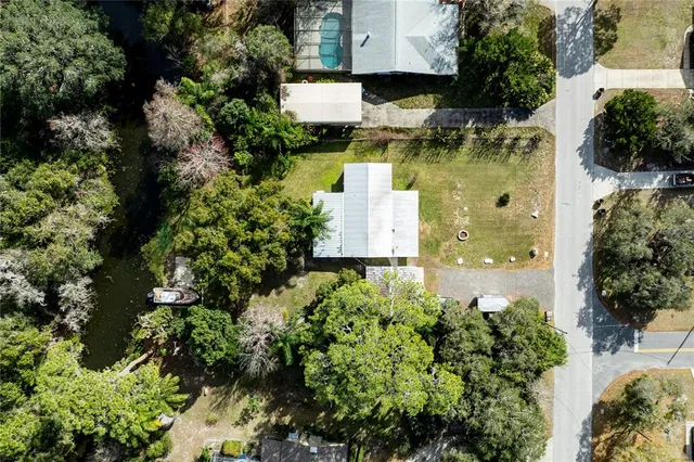 $285,000 | 11807 Ocklawaha Drive, Leesburg, FL 34788