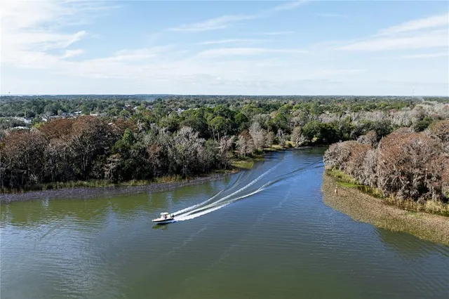 $285,000 | 11807 Ocklawaha Drive, Leesburg, FL 34788