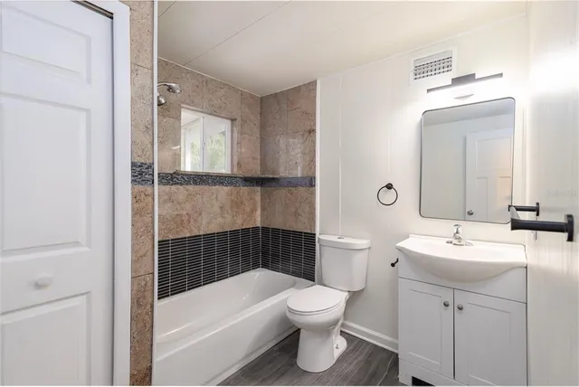 $285,000 | 11807 Ocklawaha Drive, Leesburg, FL 34788