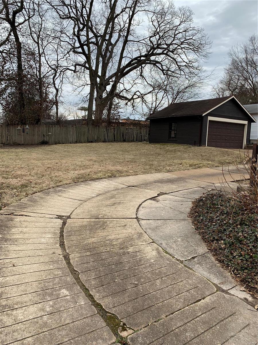 32 Jefferson Road St. Louis, MO 63119 - Photo 2 of 2 Gallery Image 2