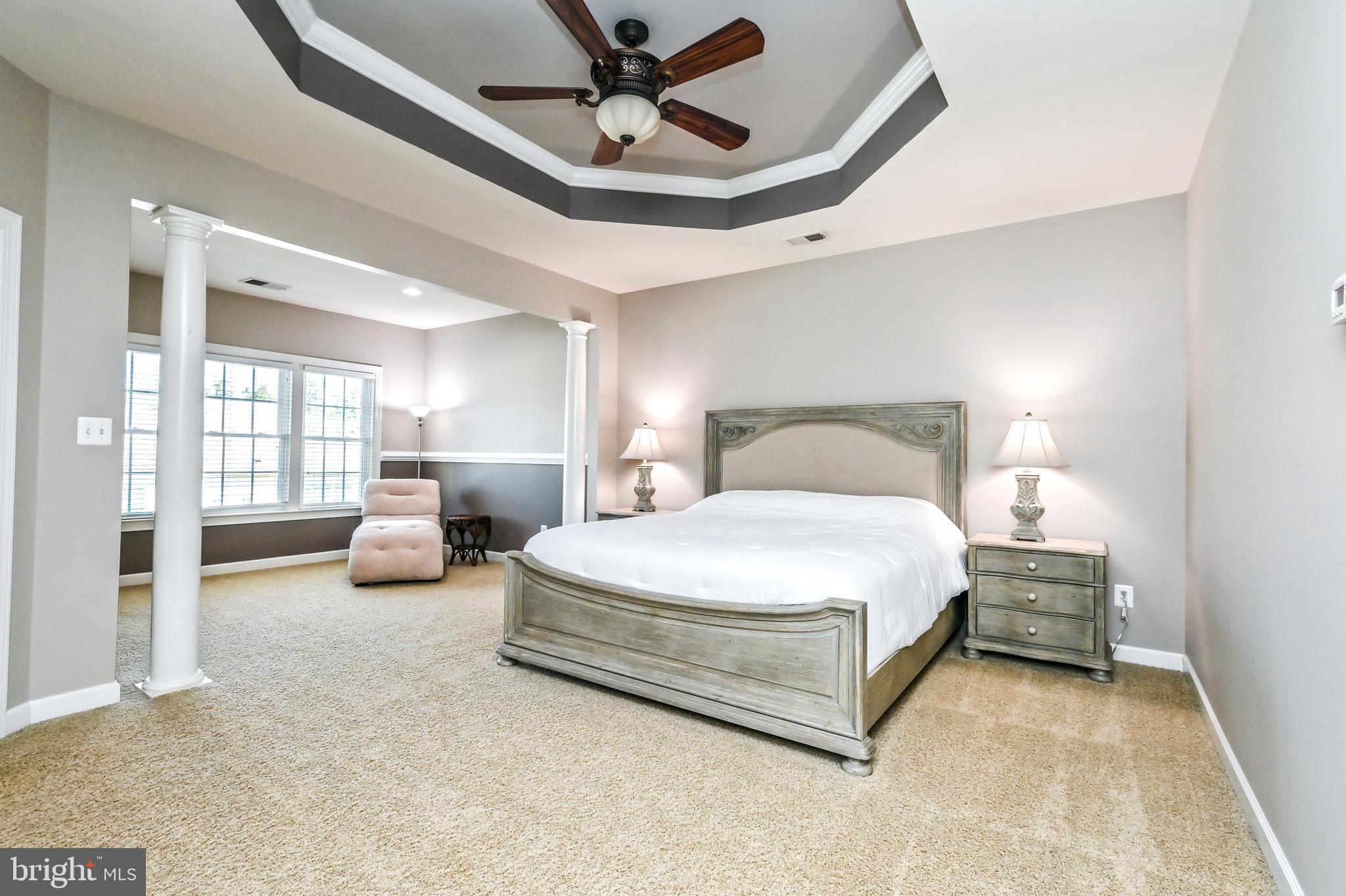 24947 Earlsford Drive Chantilly, VA 20152 - Photo 34 of 40 a bedroom with bed and window
