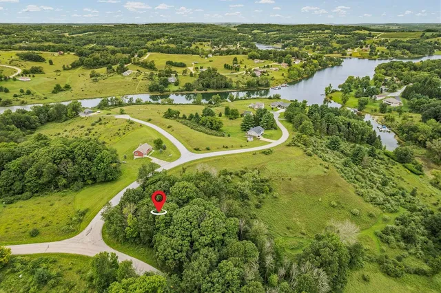 $11,000 | Lot 930 Wishing Well, La Valle, WI 53941