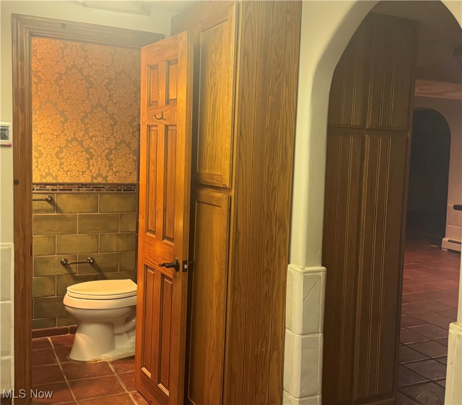 8362 Riverside Drive Novelty, OH 44072 - Photo 11 of 49 Bathroom 1st flr