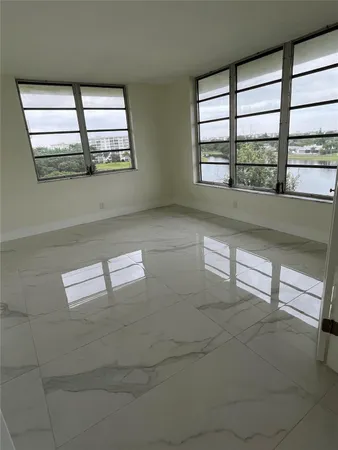 $2,650 | 3150 North Course Lane, Unit 610, Pompano Beach, FL 33069