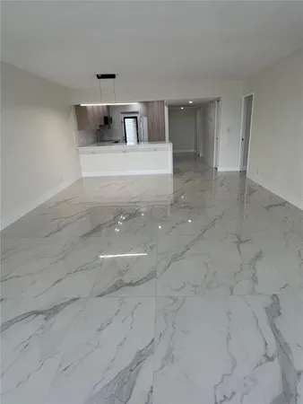 $2,650 | 3150 North Course Lane, Unit 610, Pompano Beach, FL 33069