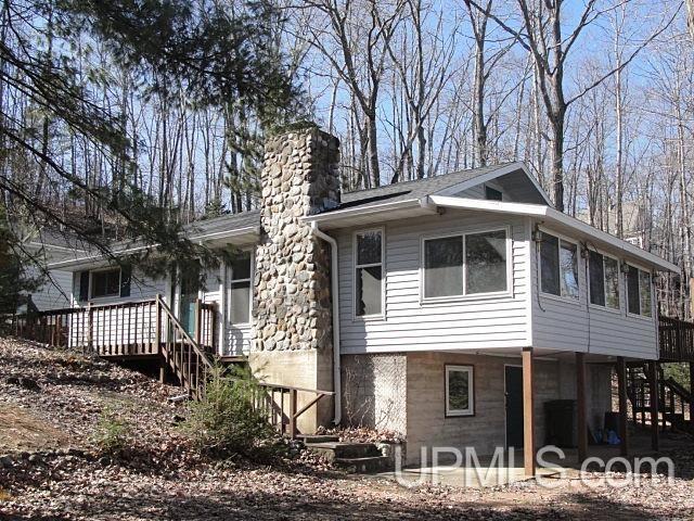 W7442 Lost Lk Road Wausaukee, WI 54177 - Photo 2 of 28 Gallery Image 2