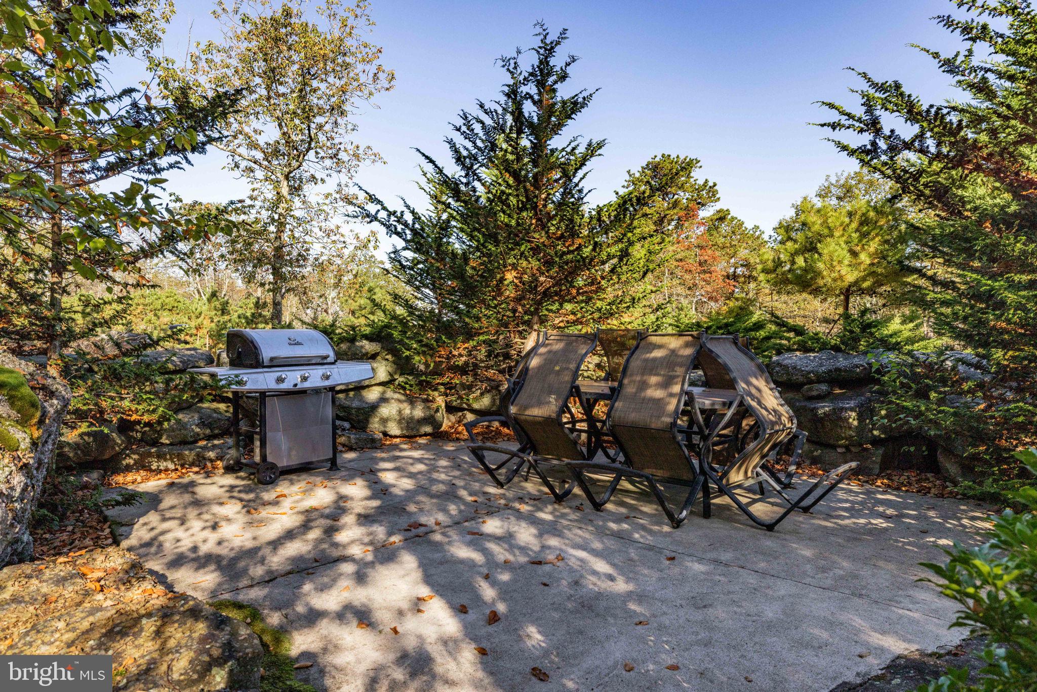 29 Blackhawk Boulevard Hazleton, PA 18202 - Photo 19 of 109