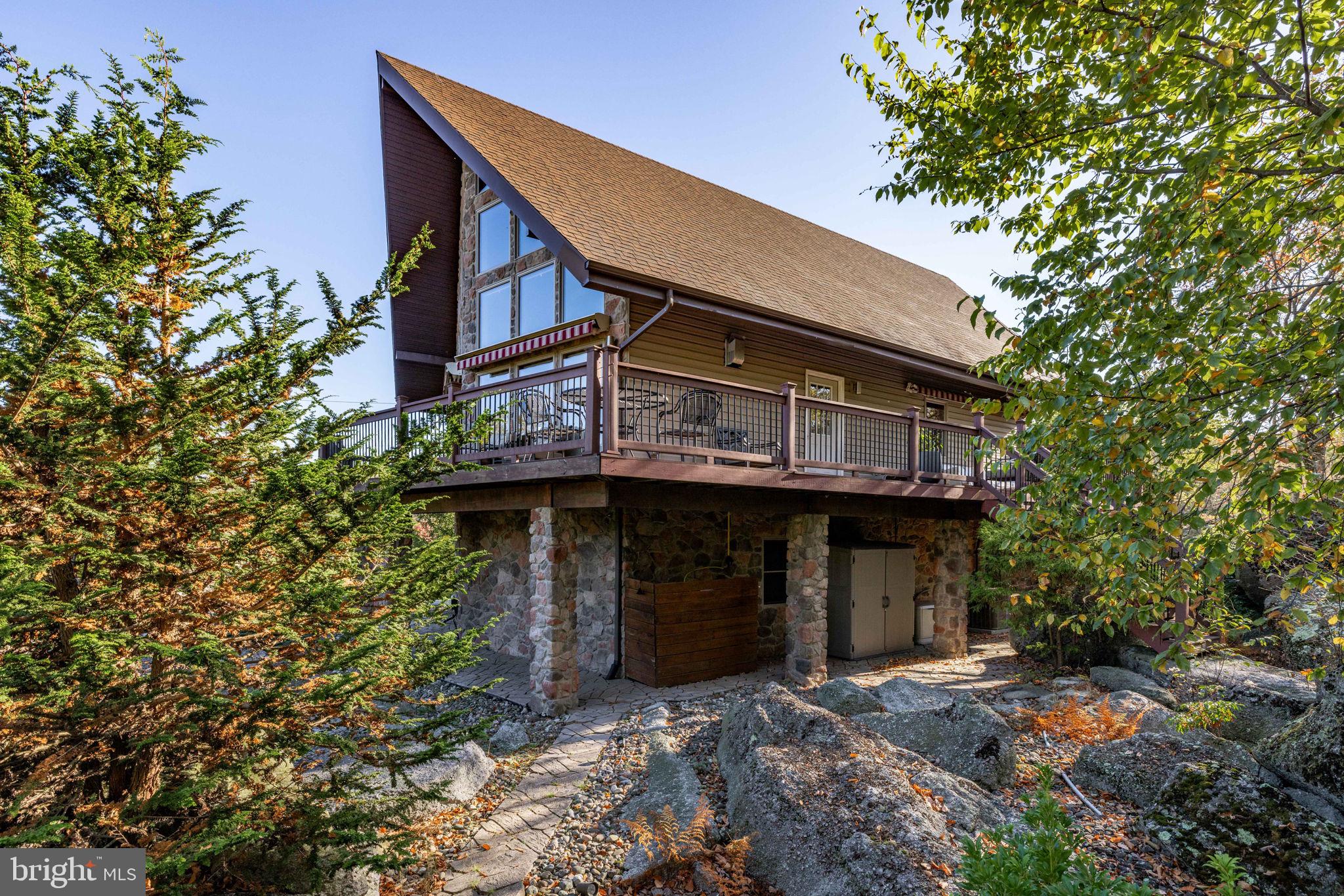 29 Blackhawk Boulevard Hazleton, PA 18202 - Photo 22 of 109 a front view of a house with garden