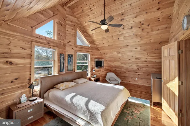 $460,000 | 29 Blackhawk Boulevard, Hazleton, PA 18202