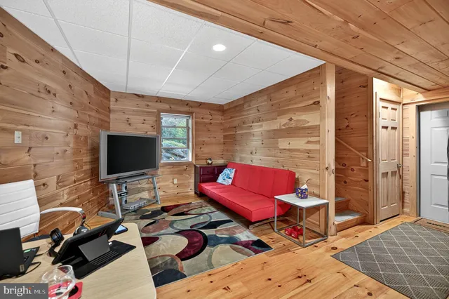 $460,000 | 29 Blackhawk Boulevard, Hazleton, PA 18202