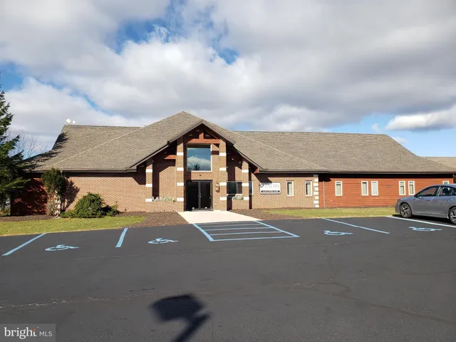 $460,000 | 29 Blackhawk Boulevard, Hazleton, PA 18202