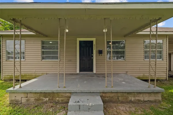 $1,550 | 623 18th Avenue North, Texas City, TX 77590