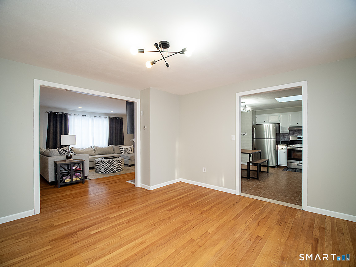 18 Anns Farm Road Hamden, CT 06518 - Photo 18 of 38