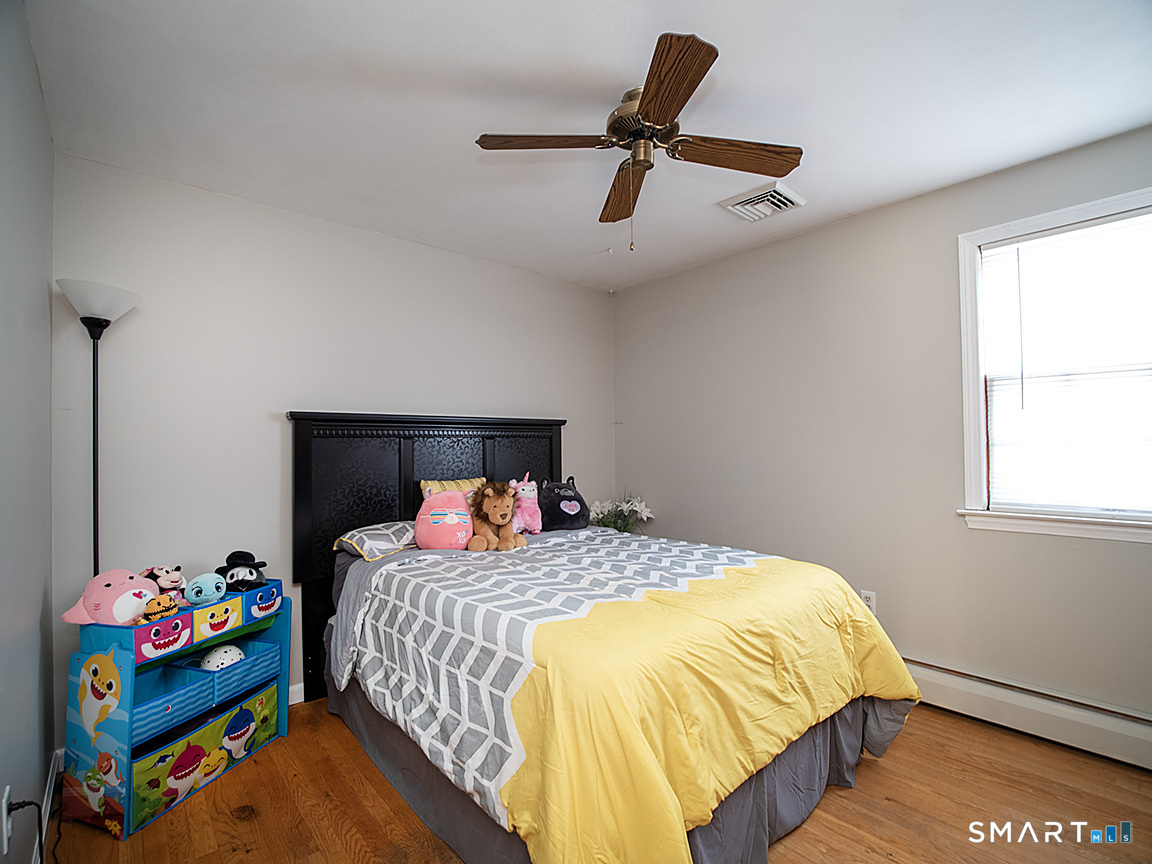 18 Anns Farm Road Hamden, CT 06518 - Photo 19 of 38