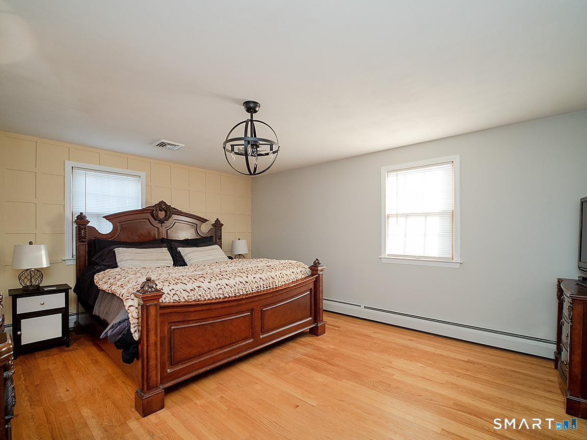 18 Anns Farm Road Hamden, CT 06518 - Photo 21 of 38