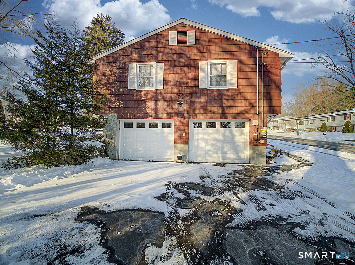 18 Anns Farm Road Hamden, CT 06518 - Photo 36 of 38