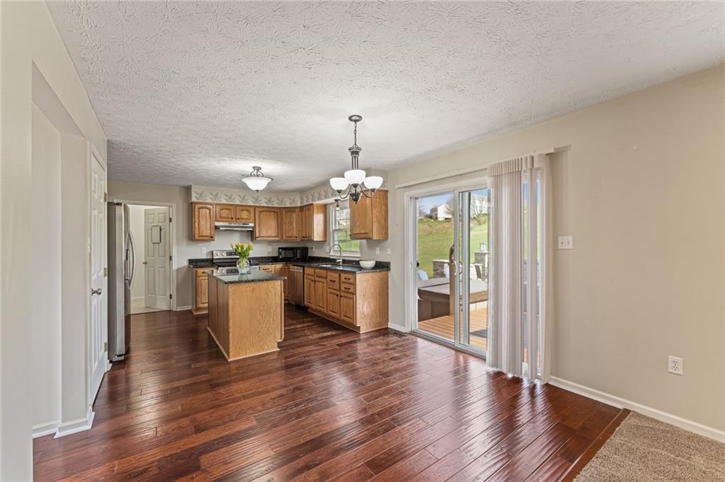 180 Lori Road Gibsonia, PA 15044 - Photo 12 of 41 Great open space w/walk-in pantry