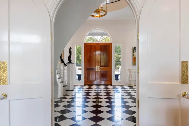 $3,725,000 | 7900 Thunder Farms Trail, Ooltewah, TN 37363