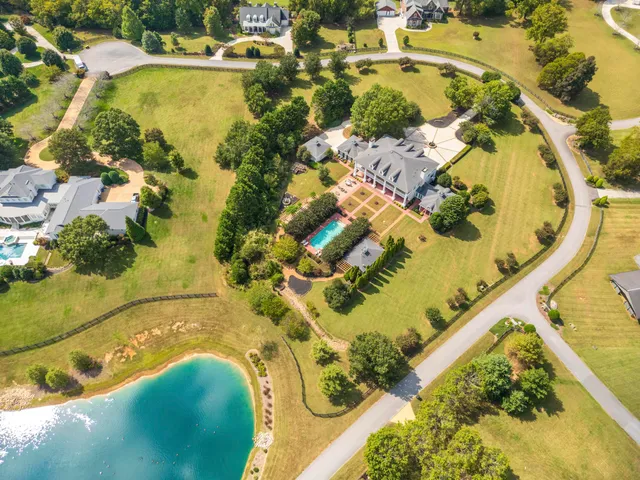 $3,725,000 | 7900 Thunder Farms Trail, Ooltewah, TN 37363