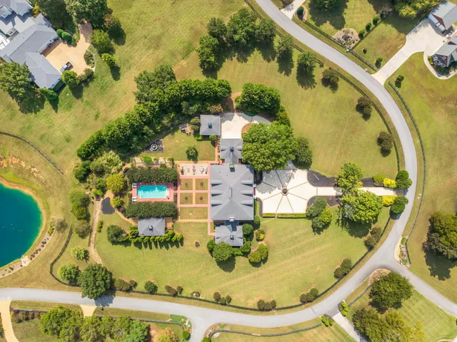 $3,725,000 | 7900 Thunder Farms Trail, Ooltewah, TN 37363